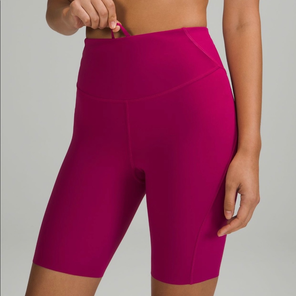 Lululemon Base Pace shorts